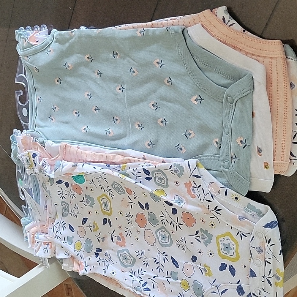 Baby clothes